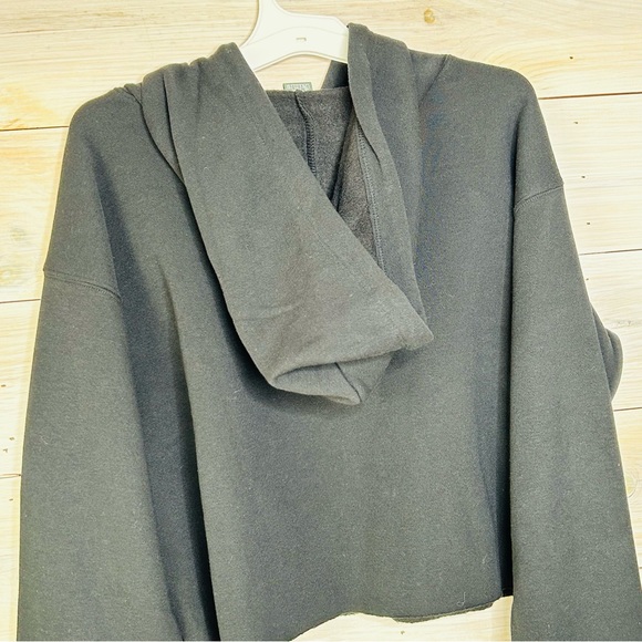 Wild Fable Hoodie Womens Small S Crop Black Long Sleeve Hooded Sweatshirt - Picture 6 of 7